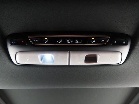Used 2025 Kia Telluride SX X-Line AWD/4WD image 26