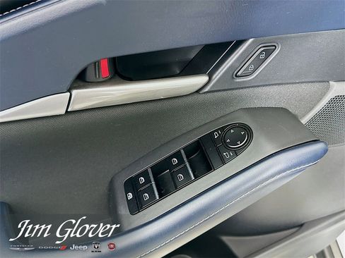 Used 2021 MAZDA CX-30 FWD 2.5 S image 21