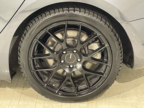Used 2018 Tesla Model 3 Long Range AWD/4WD image 14