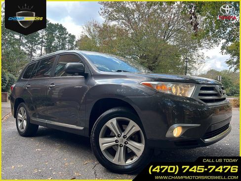 Used 2013 Toyota Highlander Limited image 5