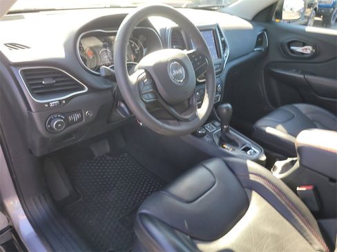 Used 2022 Jeep Cherokee Trailhawk w/ Sun, Sound & Nav Group image 17