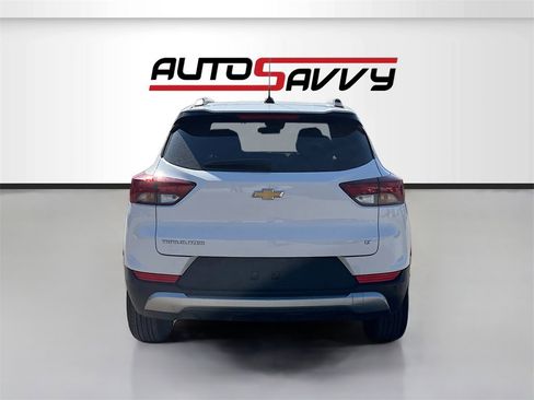 Used 2024 Chevrolet TrailBlazer LT w/ Driver Confidence Package image 6