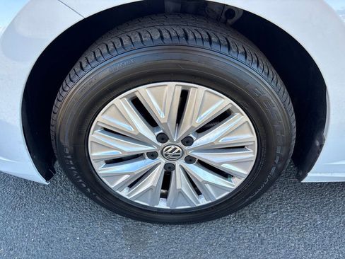 Used 2019 Volkswagen Jetta S w/ Driver Assistance Package image 11