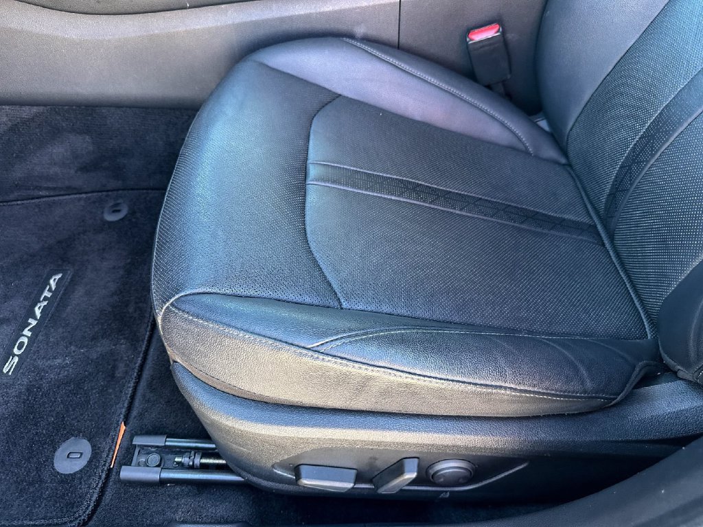 Used 2023 Hyundai Sonata Limited FWD image 15