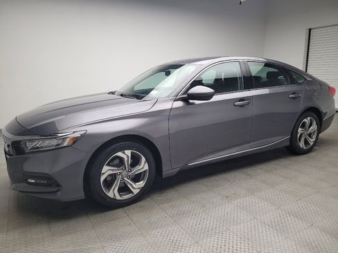 Used 2019 Honda Accord EX image 2