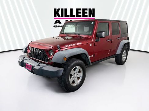 Used 2011 Jeep Wrangler Unlimited Rubicon w/ Connectivity Group AWD/4WD image 3
