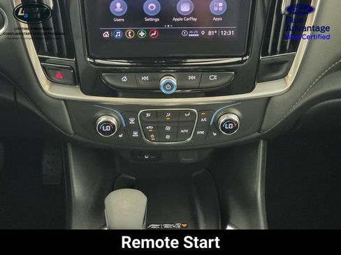 Used 2023 Chevrolet Traverse LT FWD image 26