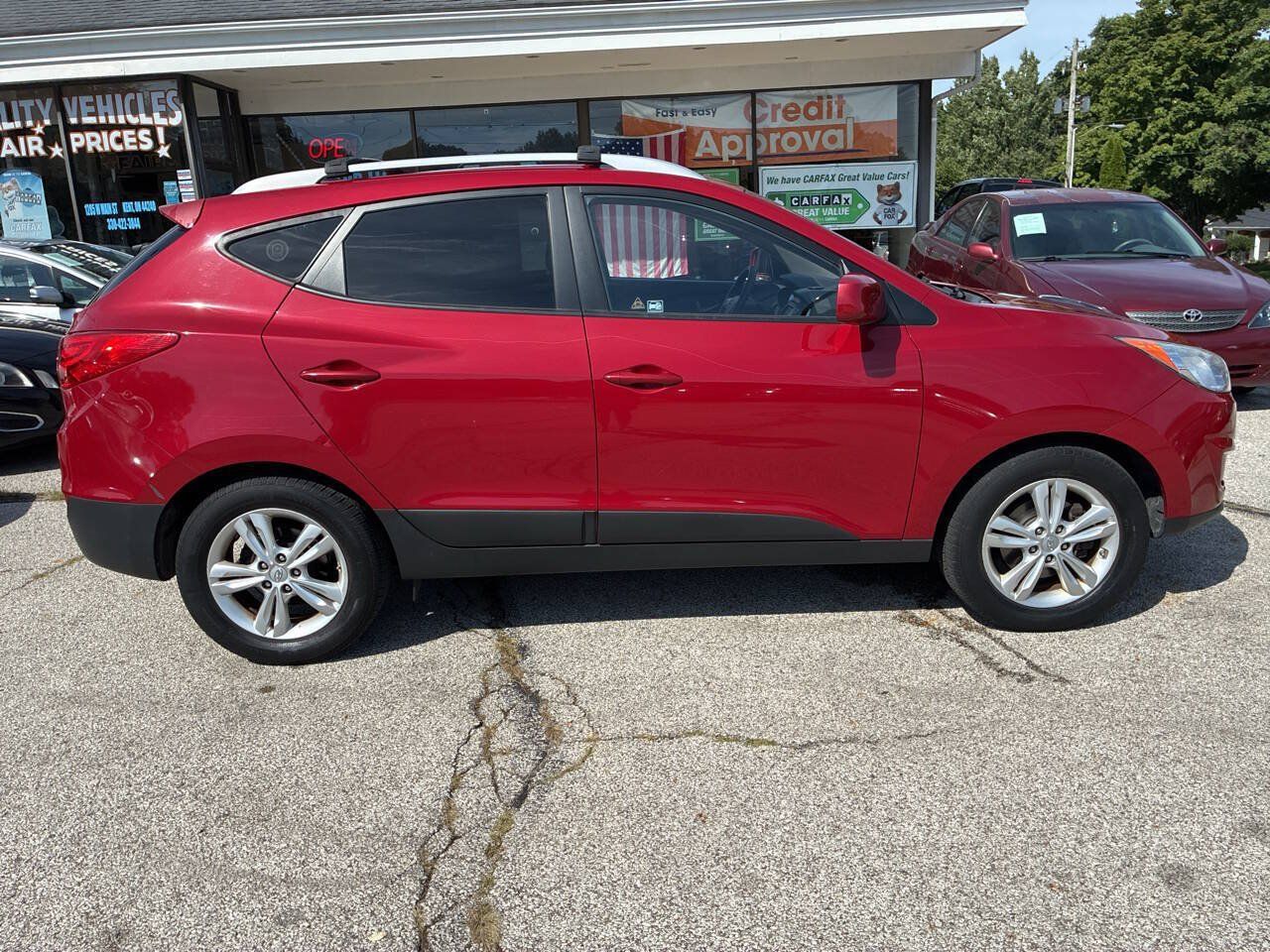 Used 2011 Hyundai Tucson GLS AWD/4WD image 6