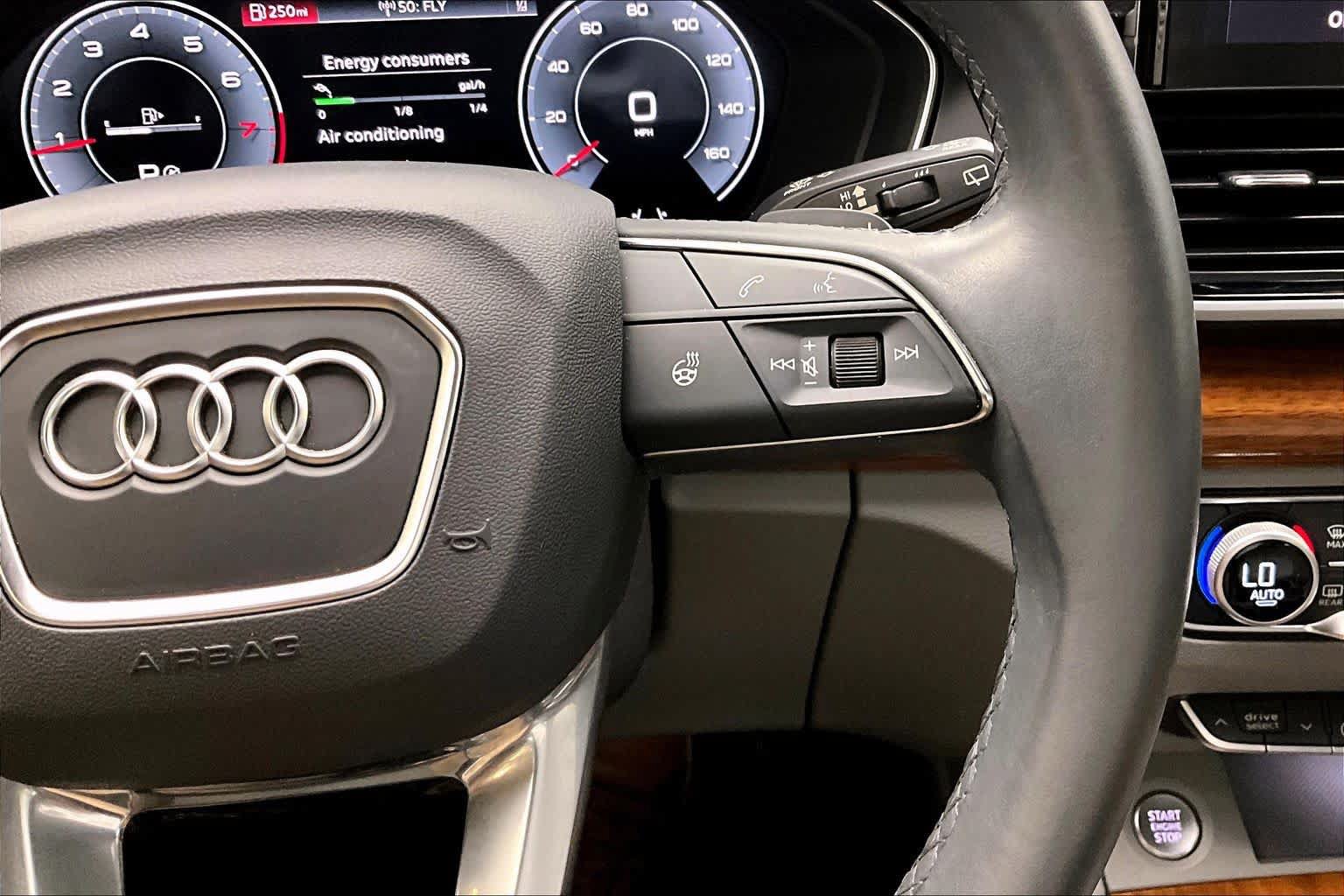 Used 2023 Audi Q5 2.0T Premium Plus AWD/4WD image 25