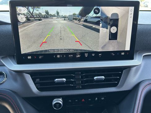 Used 2025 Ford Explorer ST image 29