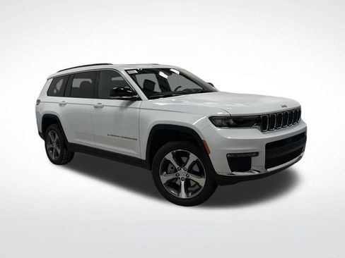 New 2025 Jeep Grand Cherokee L Limited w/ Trailer Tow Package image 44