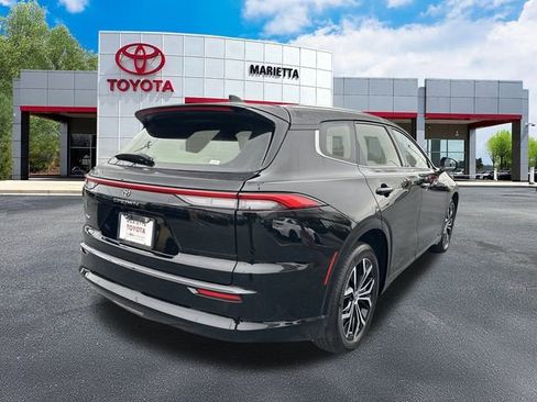 Used 2025 Toyota Crown Signia image 29