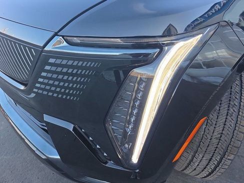 Used 2026 Cadillac Escalade IQL Sport 1 w/ LPO, ONYX Package image 34