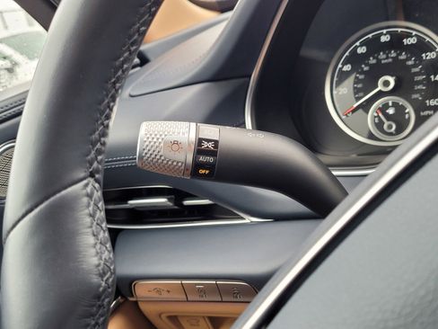 Used 2022 Genesis GV80 2.5T w/ Advanced Package 02 image 22