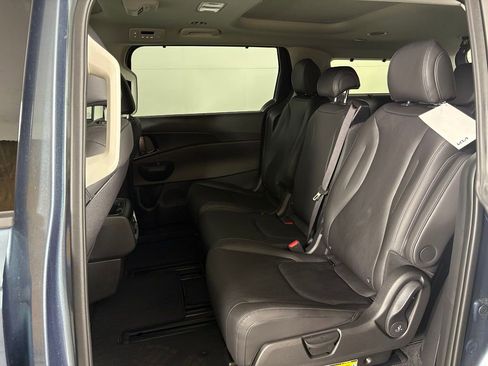 New 2026 Kia Carnival SX FWD image 41