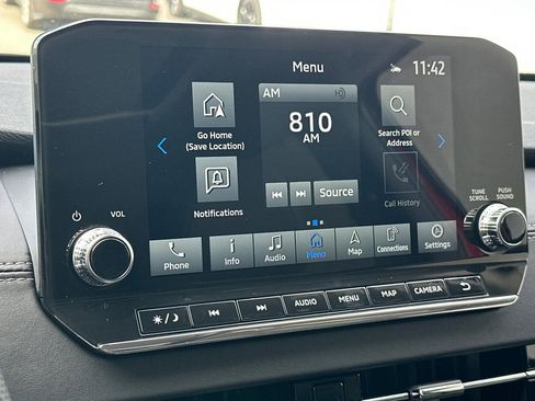 New 2025 Mitsubishi Outlander SEL image 17