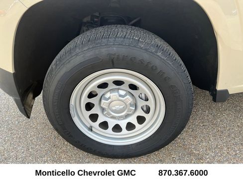 Used 2023 Chevrolet Colorado W/T image 26