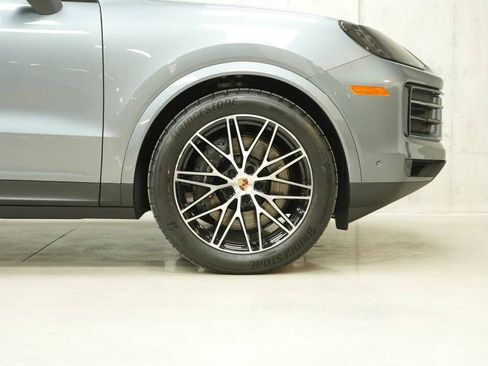 New 2026 Porsche Cayenne AWD/4WD image 41