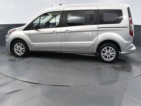 Certified 2021 Ford Transit Connect XLT image 2