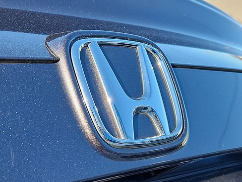 Used 2018 Honda Accord Sport image 30