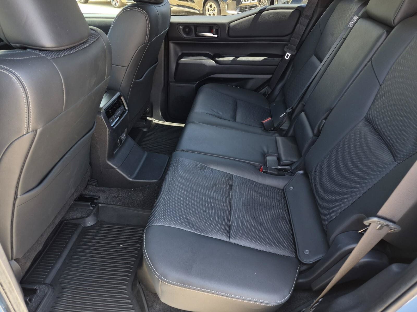Used 2025 Toyota Land Cruiser w/ Premium Package AWD/4WD image 18