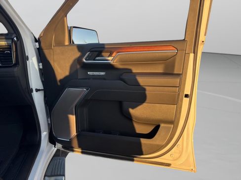 Used 2024 GMC Sierra 1500 Denali w/ Technology Package image 41