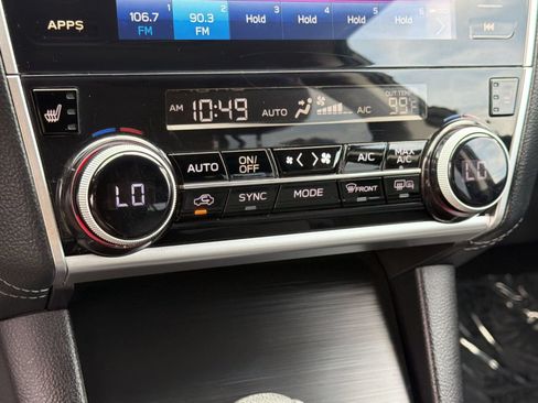 Used 2019 Subaru Outback 2.5i Limited AWD/4WD image 18