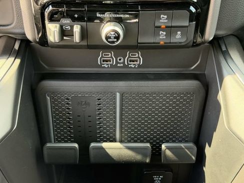 New 2026 RAM 1500 Laramie w/ Night Edition AWD/4WD image 19