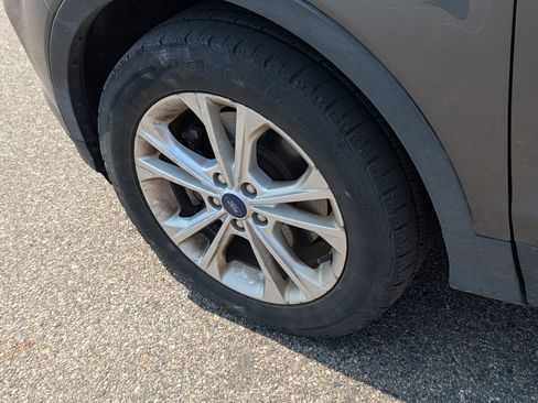 Used 2018 Ford Escape SEL AWD/4WD image 6