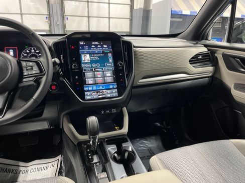 Used 2026 Subaru Forester Premium AWD/4WD image 26