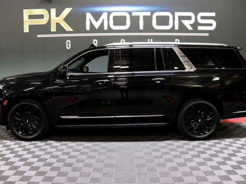 Used 2021 Cadillac Escalade ESV Luxury image 3