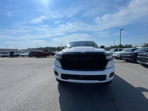 Used 2025 RAM 1500 Laramie w/ Night Edition AWD/4WD image 11