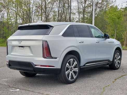 New 2025 Cadillac Escalade IQ Luxury 2 image 7