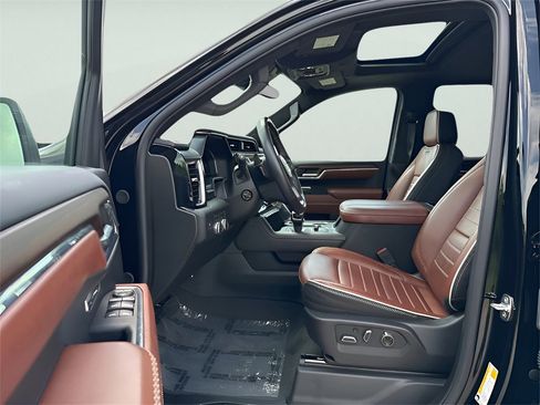 Used 2024 GMC Sierra 1500 Denali Ultimate image 20