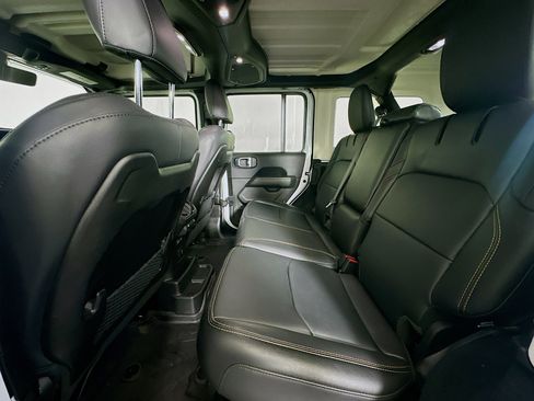 Used 2024 Jeep Wrangler Sahara w/ Technology Group image 27