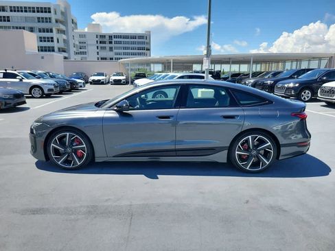 New 2025 Audi S6 e-tron Premium Plus AWD/4WD image 3