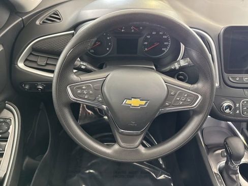 Used 2024 Chevrolet Malibu LT FWD image 23