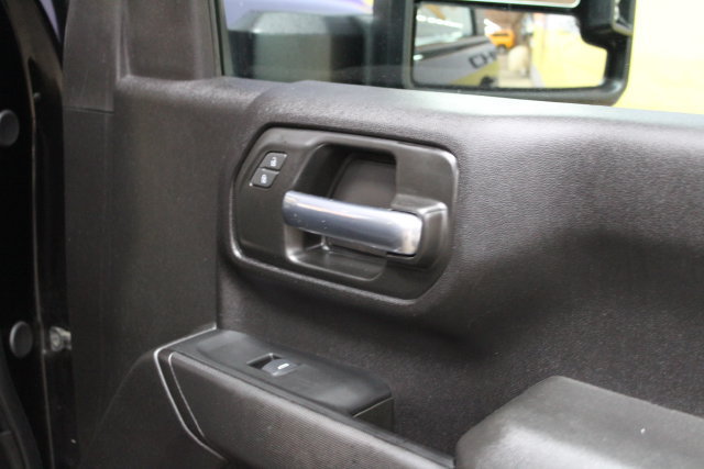 Used 2025 Chevrolet Silverado 2500 Custom w/ Custom Value Package AWD/4WD image 11