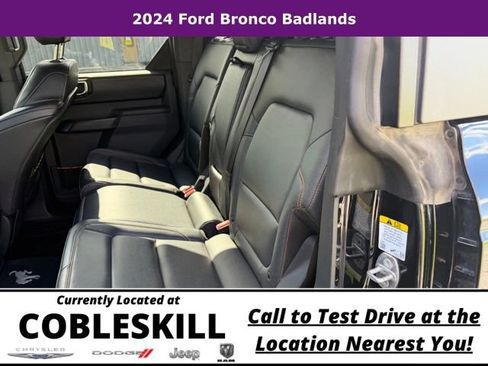 Used 2024 Ford Bronco Badlands AWD/4WD image 13