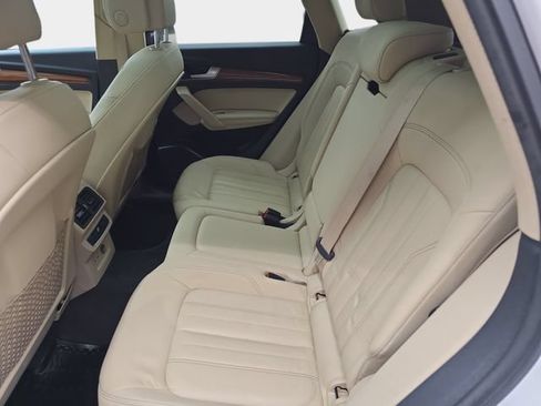 Used 2021 Audi Q5 2.0T Premium Plus AWD/4WD image 17