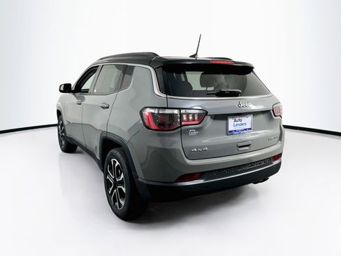 Used 2022 Jeep Compass Limited w/ Sun and Sound Group AWD/4WD image 7