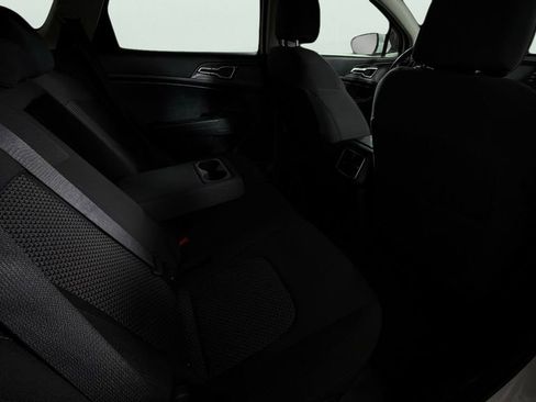 Used 2024 Kia Sportage LX FWD image 33