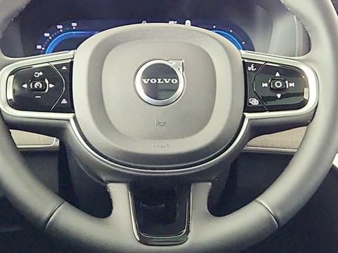 New 2025 Volvo XC90 T8 Ultra w/ Protection Package Premier AWD/4WD image 26
