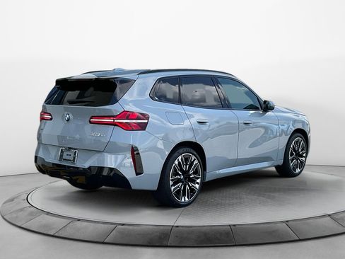 Used 2026 BMW X3 xDrive30 w/ Premium Package image 7