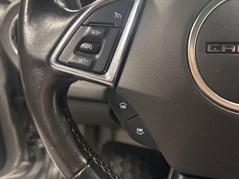 Used 2023 Chevrolet Camaro LT image 15