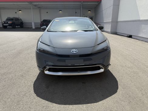 New 2026 Toyota Prius Plug-In Hybrid image 5