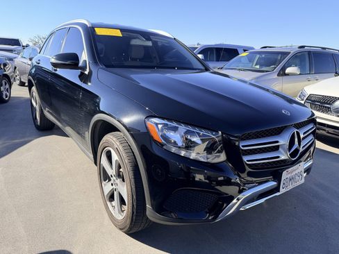 Used 2018 Mercedes-Benz GLC 300 image 1