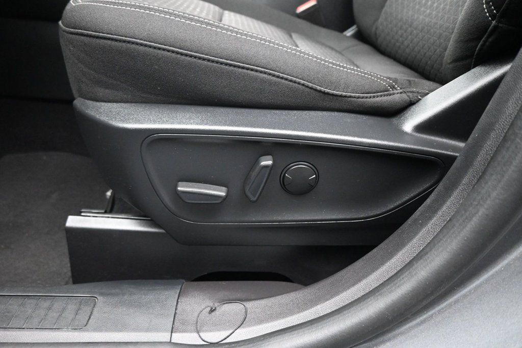 Certified 2023 Ford Escape Active w/ Tech Pack #2 FWD image 11