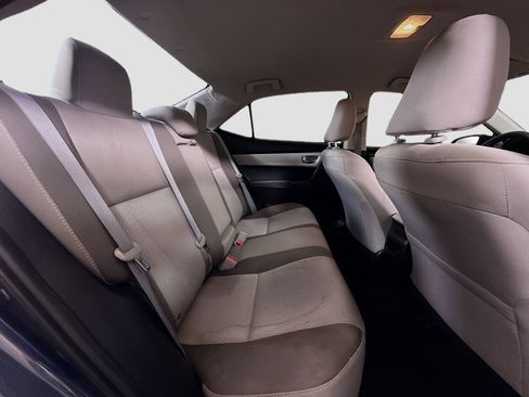 Used 2018 Toyota Corolla LE image 26