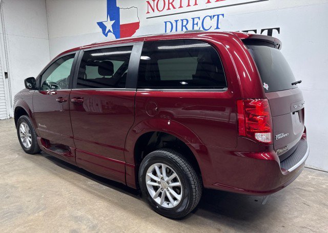 Used 2019 Dodge Grand Caravan SXT FWD image 12